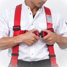 画像5: 椿モデル フルハーネス HYF-2 Y型 レッド 赤 新規格適合 墜落制止用器具 フルボディハーネス 安全帯 ワンタッチバックル 建設 高所作業 M・L (5)